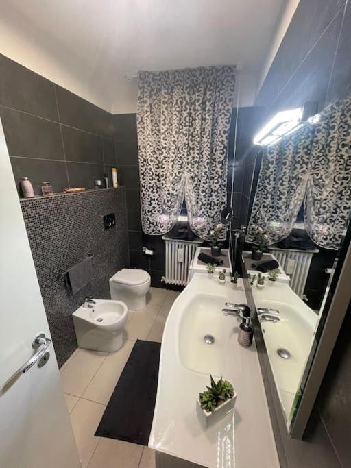 Апартаменты Dave'S House Реджонель-Эмилия Экстерьер фото